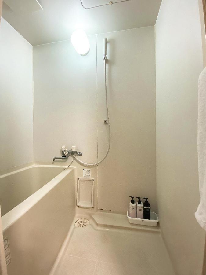 ラグジュアリ難波305 Apartamento Osaca Exterior foto
