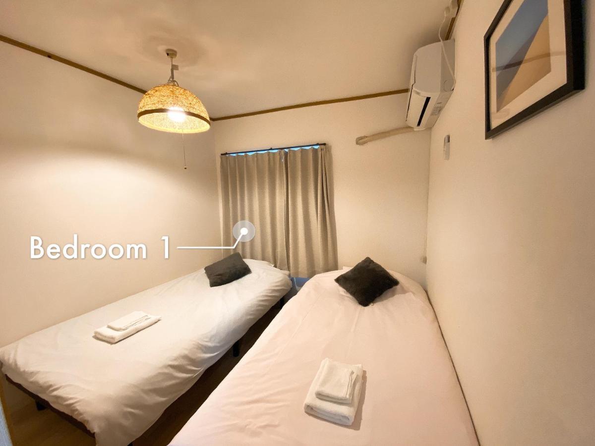 ラグジュアリ難波305 Apartamento Osaca Exterior foto
